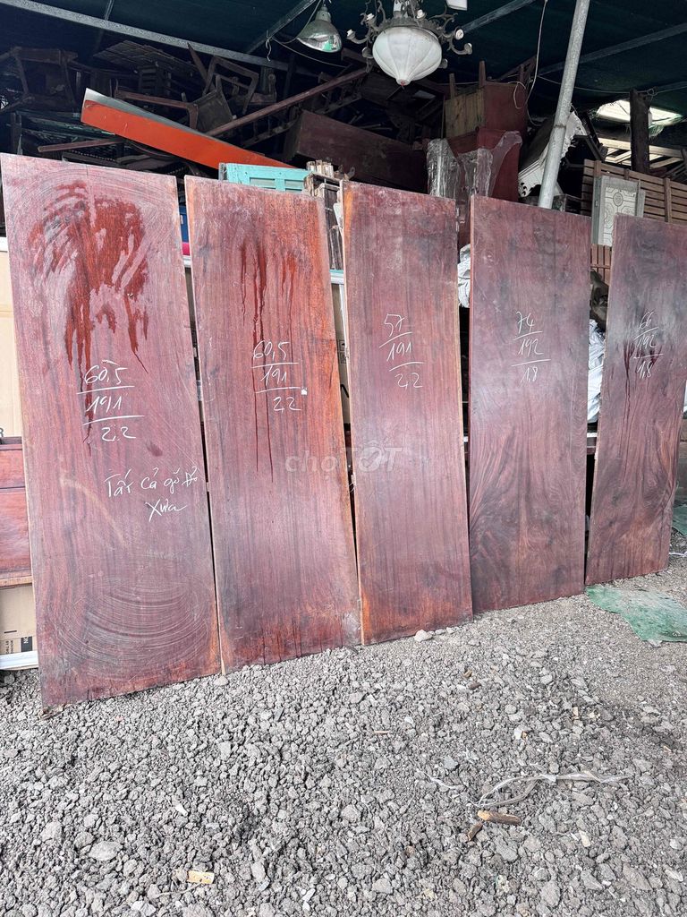 Ván gỗ Gỗ ngựa xưa Nâu đỏ. Mua bán Nội thất, đồ gia dụng khác tại Quận Bình Tân Tp Hồ Chí Minh được đăng bởi nguyễn đức trung hình 1