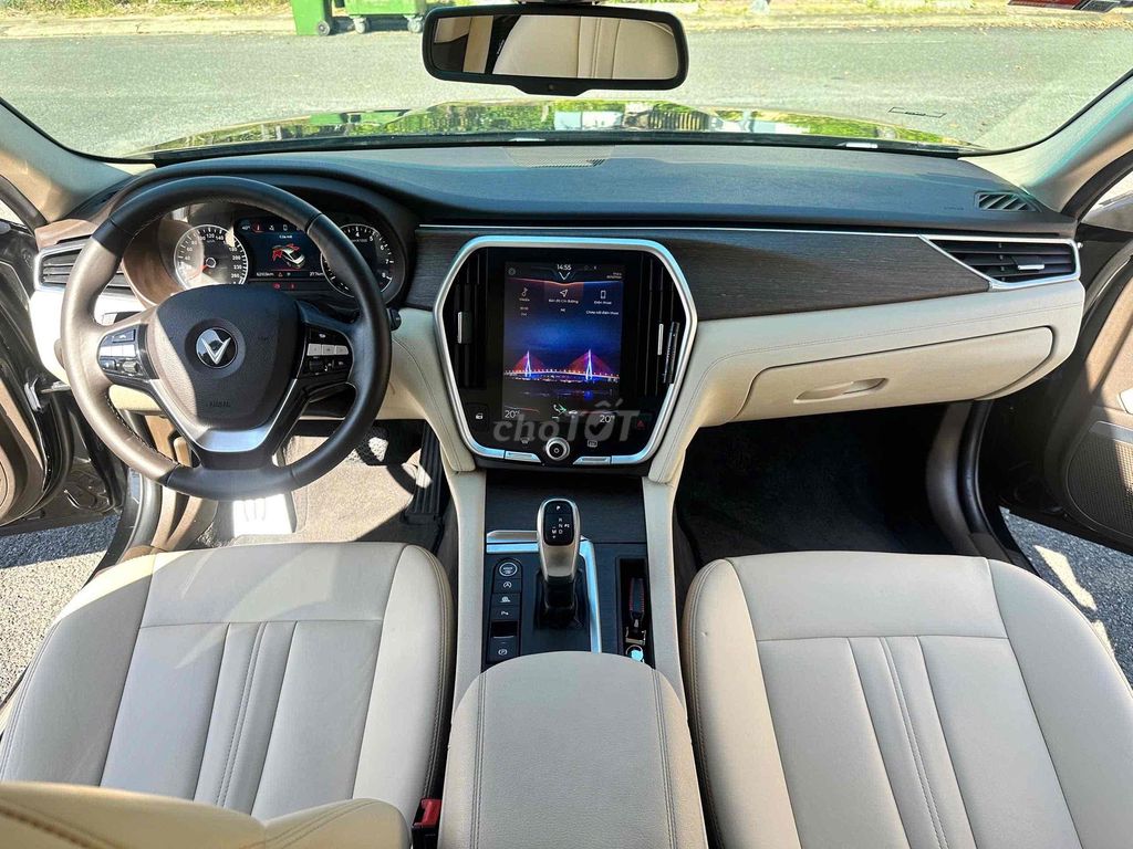 VinFast Lux A2.0 2019 Premium 2.0 AT - 62000 km. Mua bán Ô tô tại Quận Cẩm Lệ Đà Nẵng được đăng bởi Nguyễn Duy hình 10
