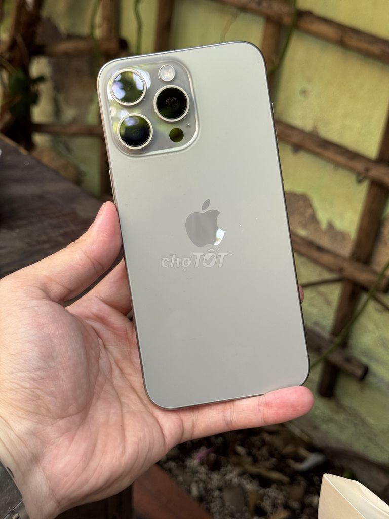 Apple iPhone 15 Pro Max 1TB Titan tự nhiên. Mua bán Điện thoại tại Quận Gò Vấp Tp Hồ Chí Minh được đăng bởi Tuấn anh hình 1