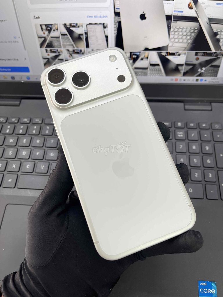 iPhone 17 Pro Max 256GB Trắng MÁY VIỆT NAM 99%. Mua bán Điện thoại tại Thành phố Biên Hòa Đồng Nai được đăng bởi DT MOBILE BIÊN HOÀ hình 1