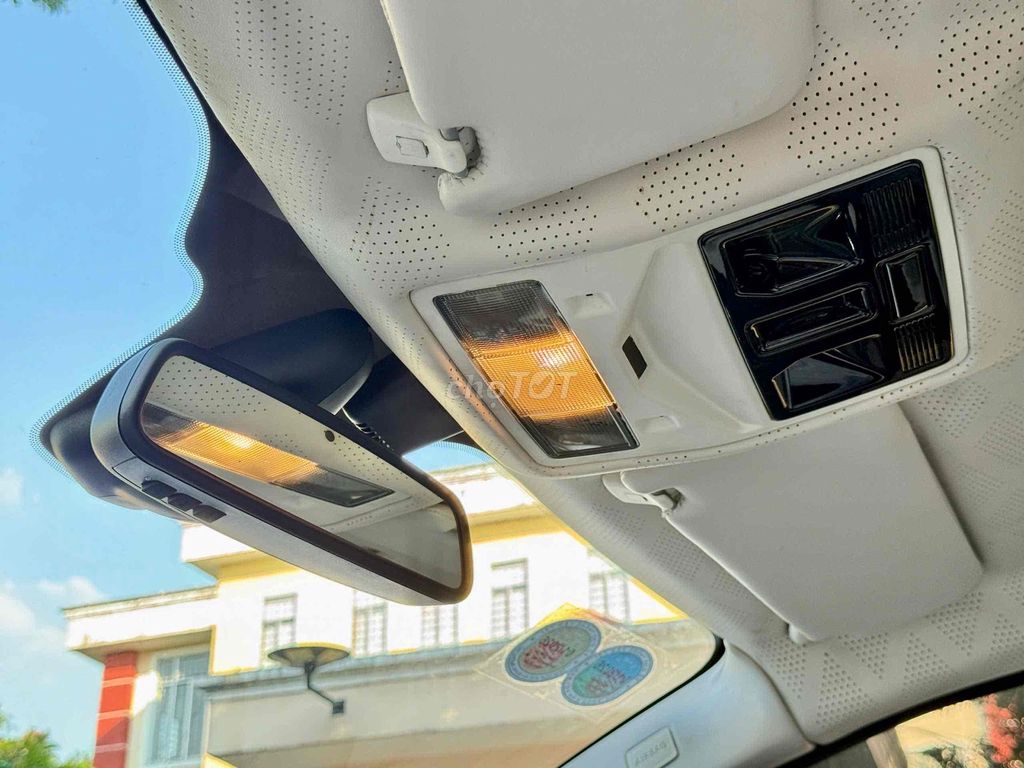 Jaguar XF 2013 2.0 AT - 90000 km. Mua bán Ô tô tại Quận Tân Phú Tp Hồ Chí Minh được đăng bởi Thế Anh hình 9