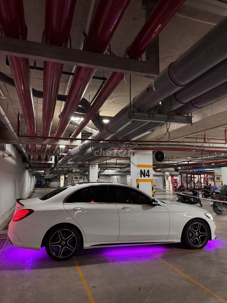 Mercedes-Benz C250 C300 màu trắng 2015. Mua bán Ô tô tại Thành phố Thủ Đức Tp Hồ Chí Minh được đăng bởi Lan hình 3