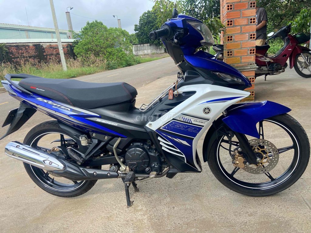 XE CỌP 2013 CHÍNH CHỦ KÝ GIẤY odo Thấp. Mua bán Xe máy tại Huyện Thống Nhất Đồng Nai được đăng bởi CHODONGNAI youtube video hình 2