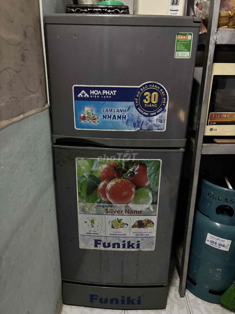 Tủ lạnh Funiki 120L Xám. Mua bán Tủ lạnh tại Quận Hoàn Kiếm Hà Nội được đăng bởi Khánh Linh hình 1