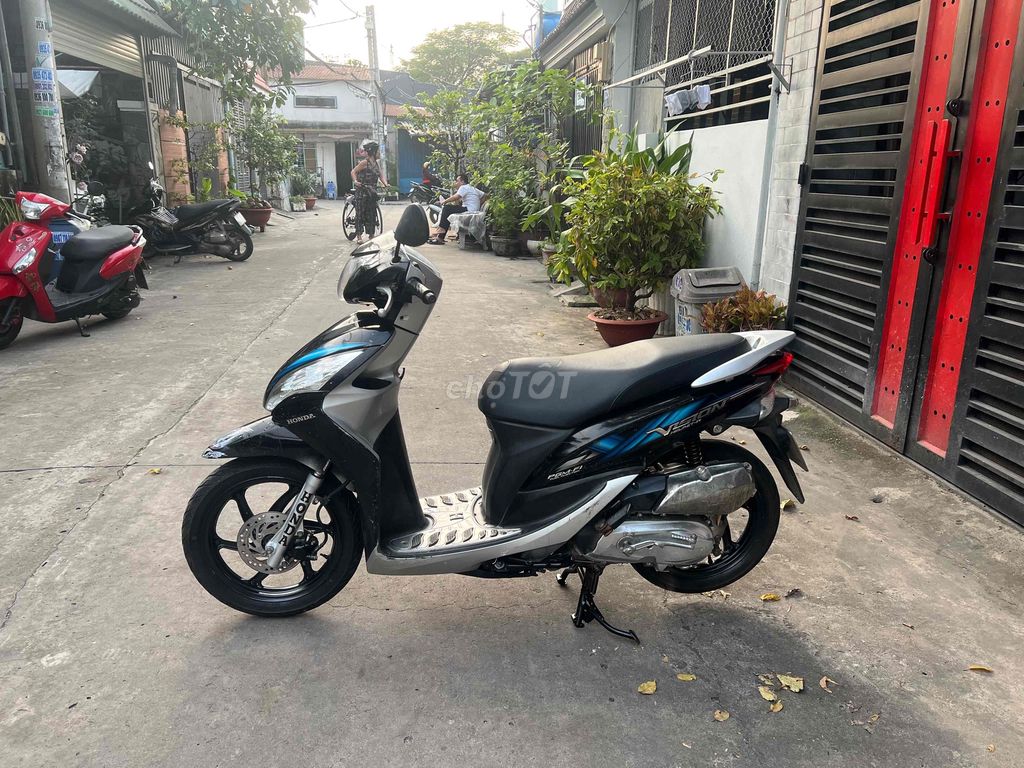 Honda Vision Đen bạc Đã sử dụng. Mua bán Xe máy tại Quận 12 Tp Hồ Chí Minh được đăng bởi chị Hương hình 2