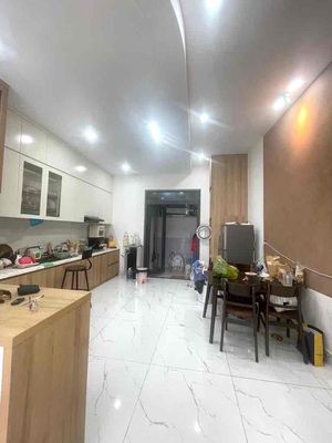 💥Ô TÔ NGỦ TRONG NHÀ 2 TẦNG KIÊN CỐ TÂN THỚI NHẤT Q12-DT 6Mx17M