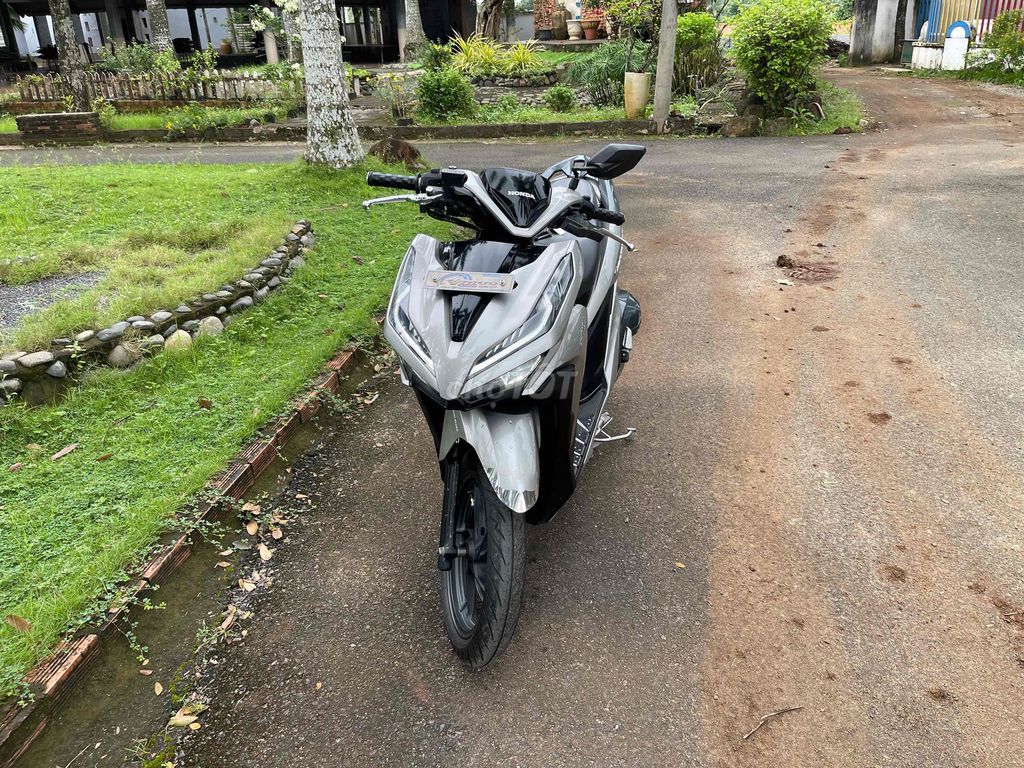 bán Vario chính chủ còn rat mới. Mua bán Xe máy tại Huyện Trảng Bom Đồng Nai được đăng bởi giàu hình 1