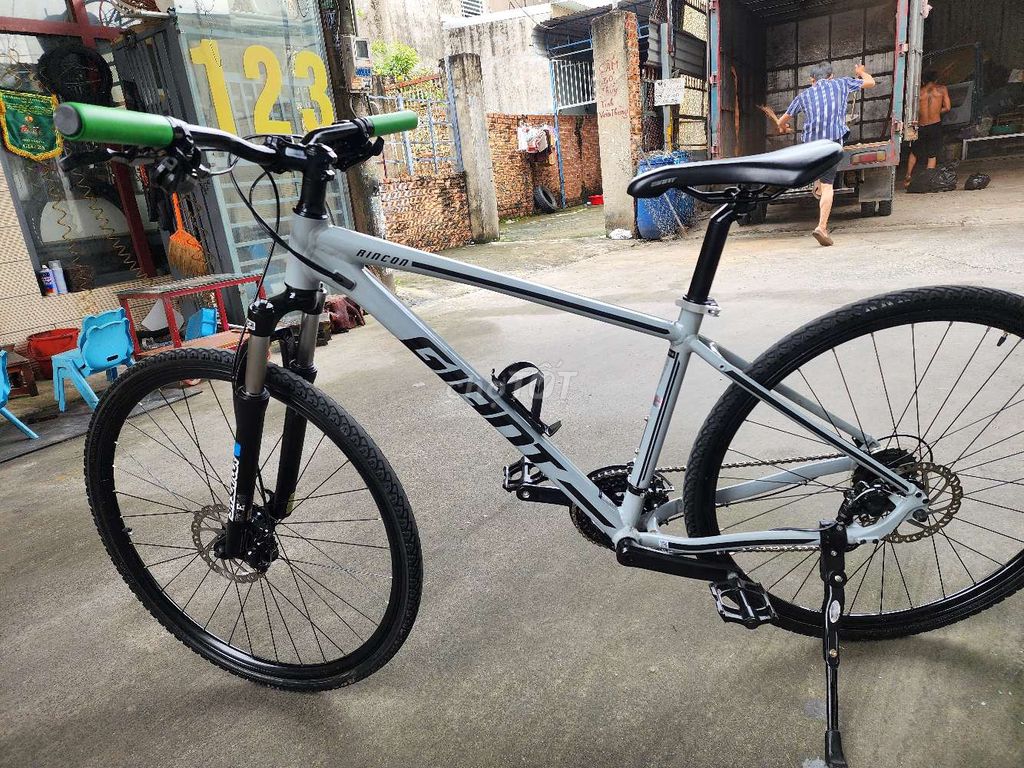 lên đời bán lại xe GIANT Rincon.cỏn rất mới. Mua bán Xe đạp tại Thành phố Biên Hòa Đồng Nai được đăng bởi khải chợ điều  hình 3