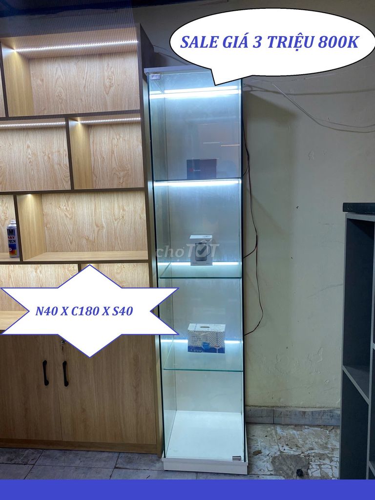 TỦ TRƯNG BÀY KÍNH CƯỜNG LỰC CÓ ĐÈN LED TRẮNG C180. Mua bán Tủ, kệ gia đình tại Quận 12 Tp Hồ Chí Minh được đăng bởi NỘI THẤT SẢN XUẤT TẠI XƯỞNG hình 1