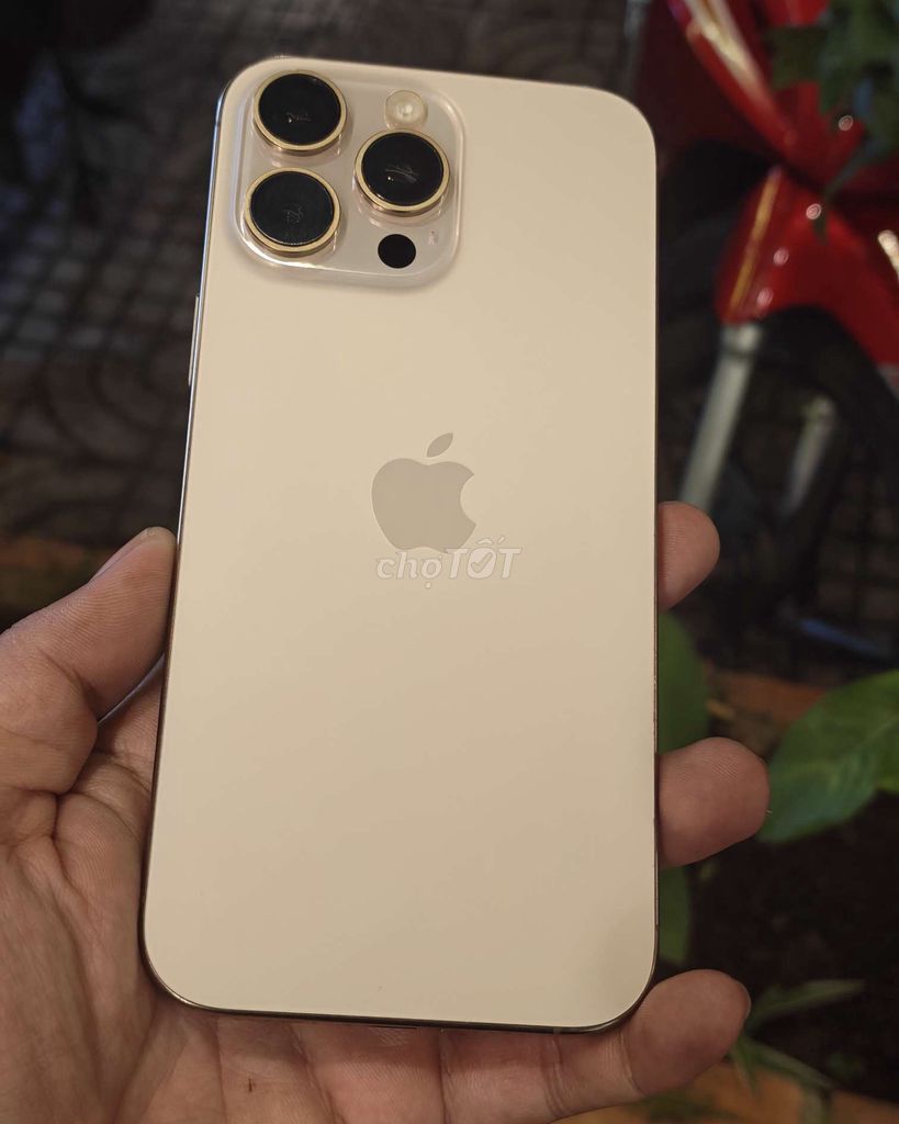 Apple iPhone 16 Pro Max 256GB Vàng 92%. Mua bán Điện thoại tại Thành phố Châu Đốc An Giang được đăng bởi huệ lâm hình 1