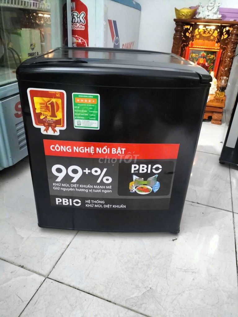 tủ lạnh Sanyo Aqua mini 50lít còn xài tốt . Mua bán Tủ lạnh tại Quận 12 Tp Hồ Chí Minh được đăng bởi Phương Anh  hình 1