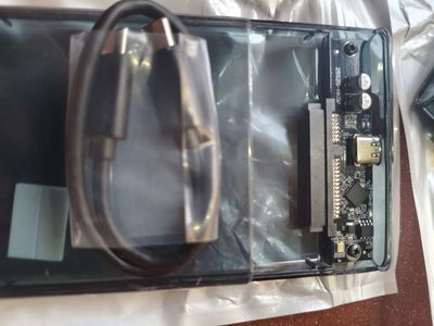 Box ABS trong đen, cáp type C to C 3.1, new. Mua bán Linh kiện (RAM, Card...) tại Thành phố Bến Tre Bến Tre được đăng bởi Bình