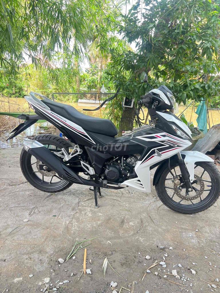 Honda Winner 150cc Trắng đen. Mua bán Xe máy tại Huyện Lai Vung Đồng Tháp được đăng bởi Hoài Tính hình 1