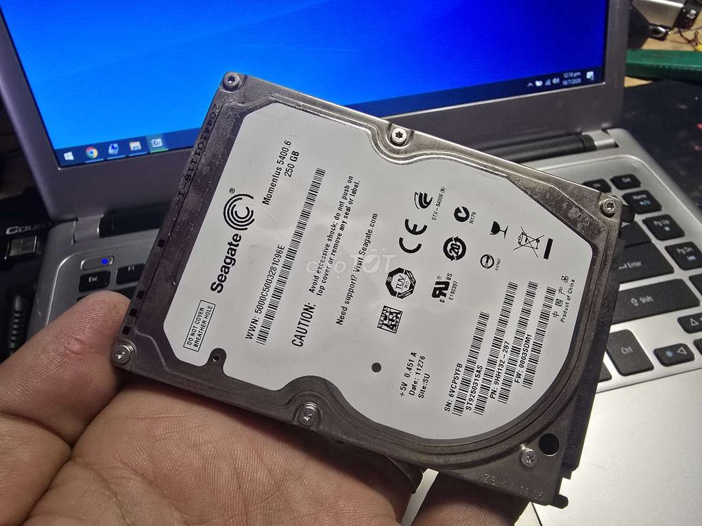 Ổ cứng HDD Seagate Momentus 5400.6 250GB. Mua bán Linh kiện (RAM, Card...) tại Huyện Bến Lức Long An được đăng bởi Hiếu Phạm hình 1