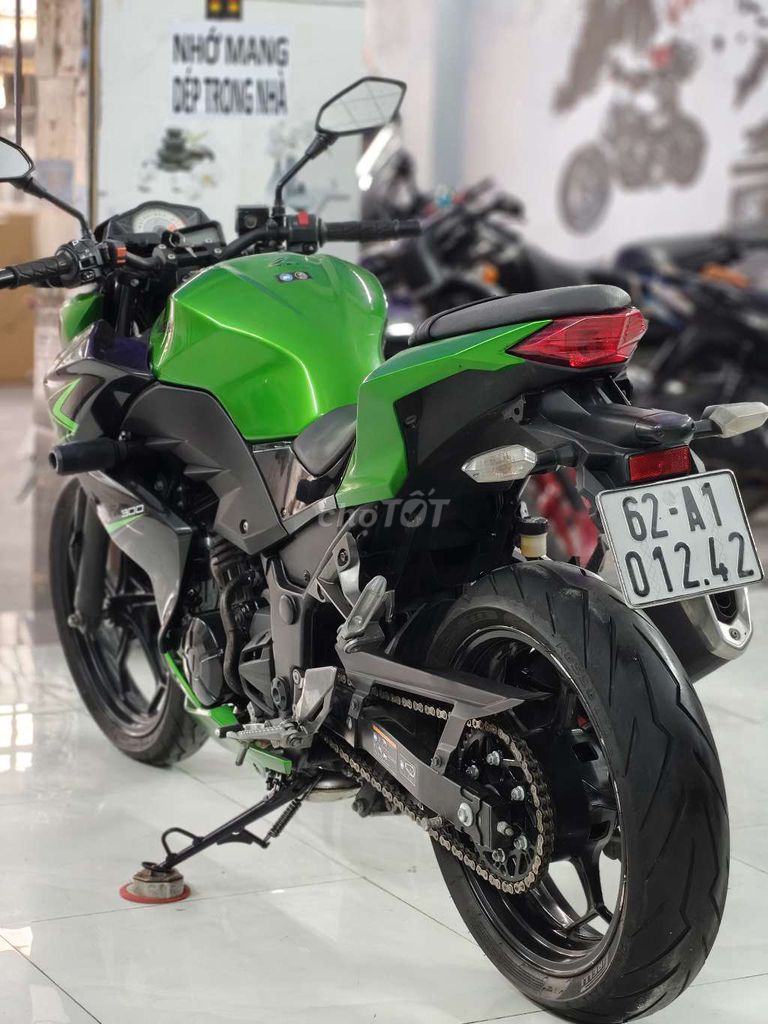 Z300 đk 2017 xe đẹp máy zin chính chủ ký. Mua bán Xe máy tại Huyện Bình Chánh Tp Hồ Chí Minh được đăng bởi Đông Moto Bình chánh  hình 5