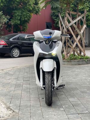 Honda SH 125i CBS 2022 Siêu Lướt_Bảo Hành 3 Năm. Mua bán Xe máy tại Huyện Gia Lâm Hà Nội được đăng bởi Xe Máy Phúc Hưng