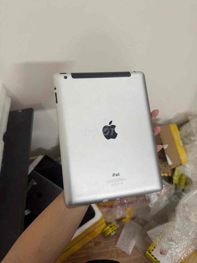 ipad4,16g,full cn,ios 10,dộp thuỷ xíu,bảng wifi. Mua bán Máy tính bảng tại Thành phố Thủ Dầu Một Bình Dương được đăng bởi Phước Mobile hình 1