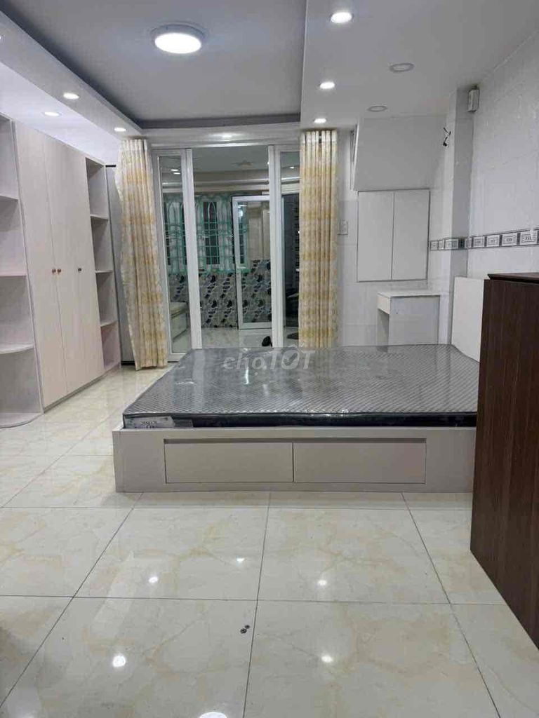 Дом целиком. Фото 100% реальные. Меблирован, рядом с 1 районом, около Хам Хань