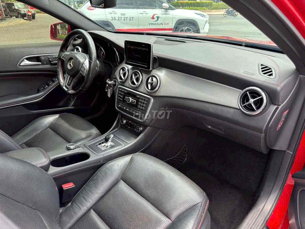 Mercedes Benz GLA45  2014 - 70000 km. Mua bán Ô tô tại Quận 7 Tp Hồ Chí Minh được đăng bởi auto thanh tâm  hình 11