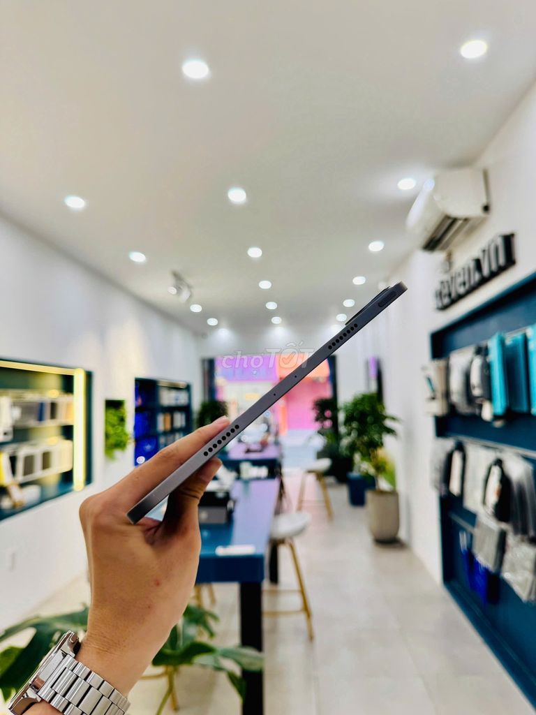 iPad Pro 11 2021 M1 WiFi 128GB Fullbox Pin 100%. Mua bán Máy tính bảng tại Quận Phú Nhuận Tp Hồ Chí Minh được đăng bởi TYMO Việt Nam hình 5