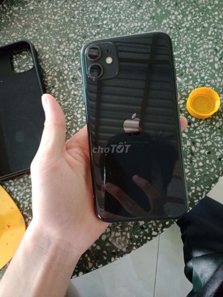 Apple iPhone 11 Đen Sướt viền. Mua bán Điện thoại tại Thành phố Bến Tre Bến Tre được đăng bởi Lợi Nguyễn hình 1
