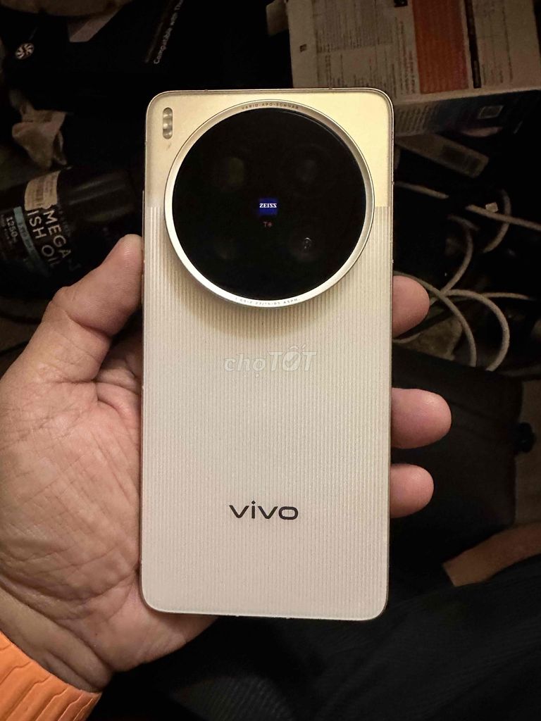 Vivo X200 Ultra 16/512 Fullbox Trắng Sắc nét. Mua bán Điện thoại tại Quận Ninh Kiều Cần Thơ được đăng bởi Nguyễn Phước An hình 1