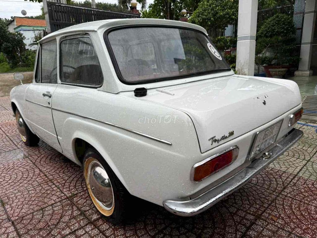 Toyota Pulica A 800 cổ 1966 đã cắt mui trần mới đk. Mua bán Ô tô tại Huyện Dầu Tiếng Bình Dương được đăng bởi Đào Tấn hình 17