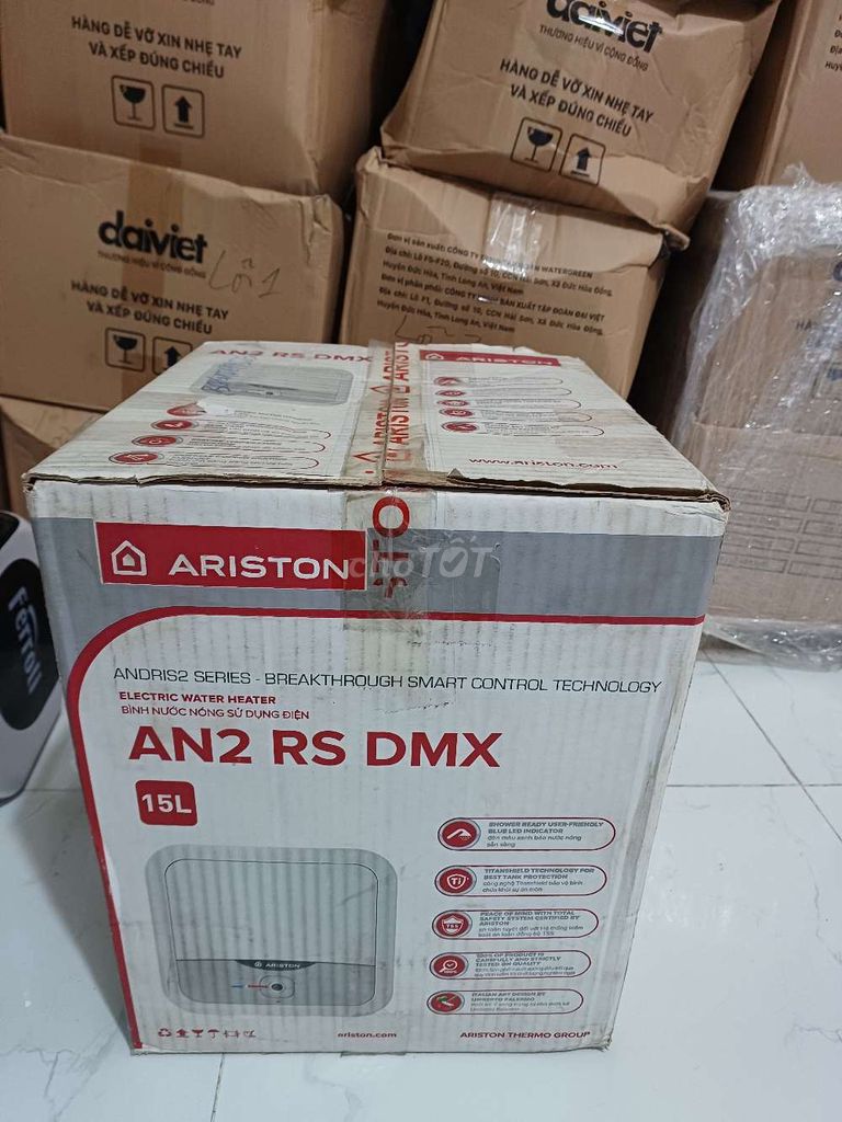 XẢ TỒN MÁY NƯỚC NÓNG ARISTON 15L BH 2 NĂM