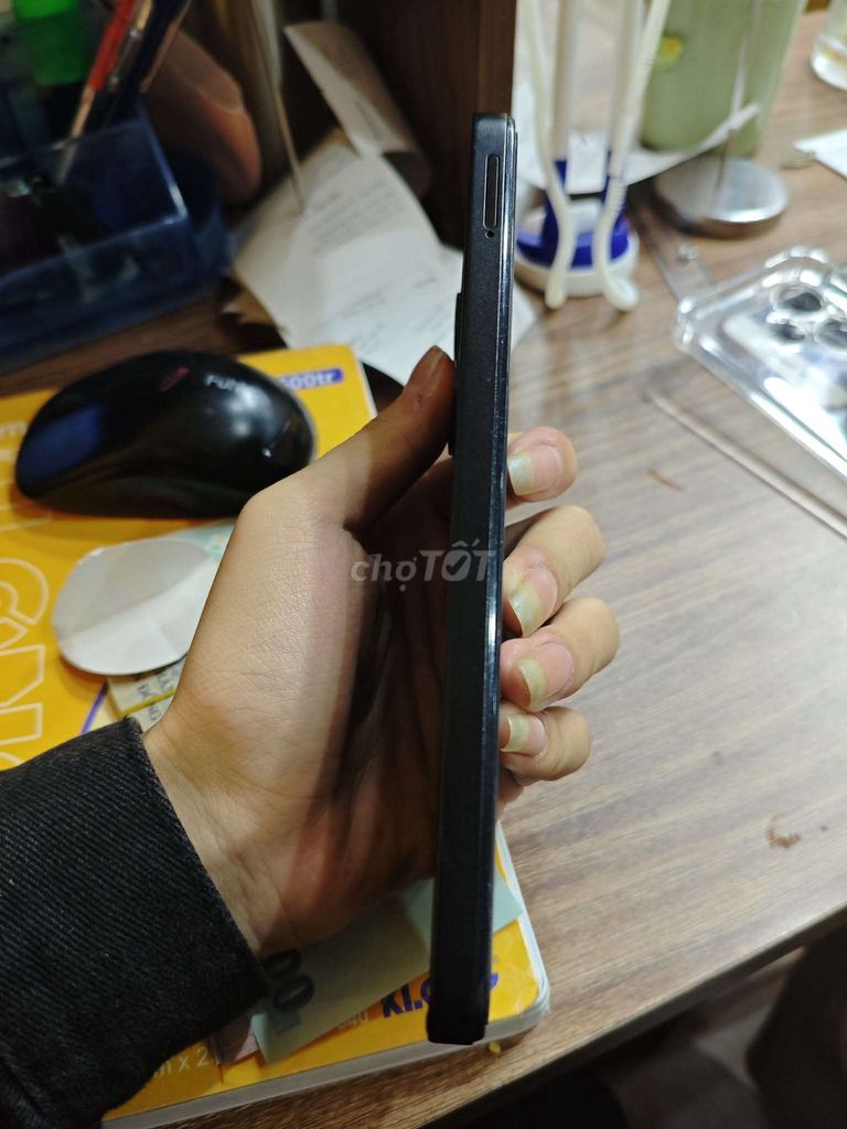 Xiaomi Redmi 13x 6GB Ram /128GB Đen. Mua bán Điện thoại tại Thành phố Chí Linh Hải Dương được đăng bởi Hùng Lê hình 1