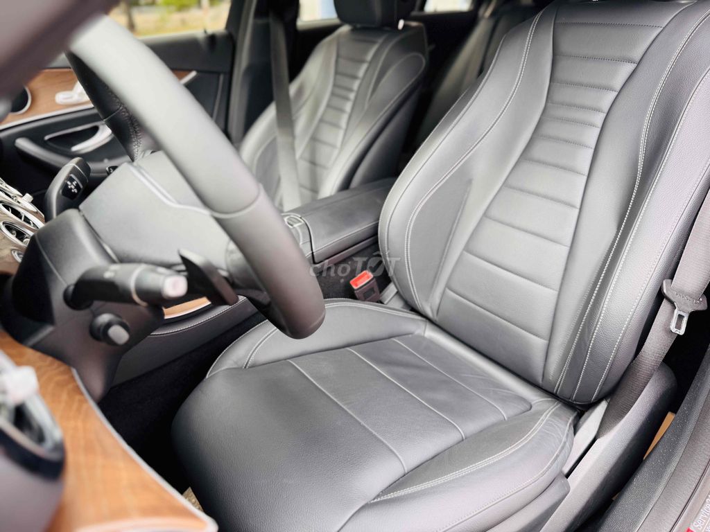 E200 2019 ODO 65.000KM - CTY XUẤT HOÁ ĐƠN CAO. Mua bán Ô tô tại Quận Bình Tân Tp Hồ Chí Minh được đăng bởi Huỳnh Thiên Bảo hình 11