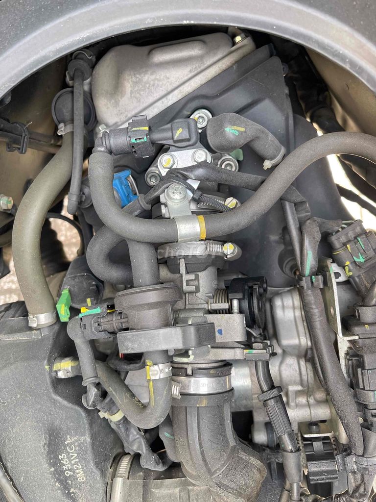 Piaggio Vespa Sprint 2018 Đen 13.000 km. Mua bán Xe máy tại Quận 8 Tp Hồ Chí Minh được đăng bởi Hiếu Nguyễn hình 10