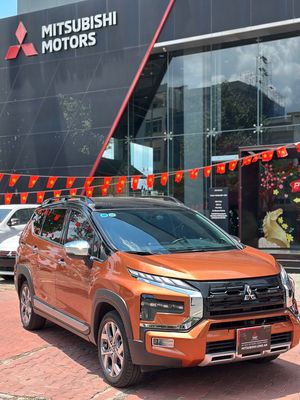 Mitsubishi Xpander Cross 2023 Cam Đen 27.000km