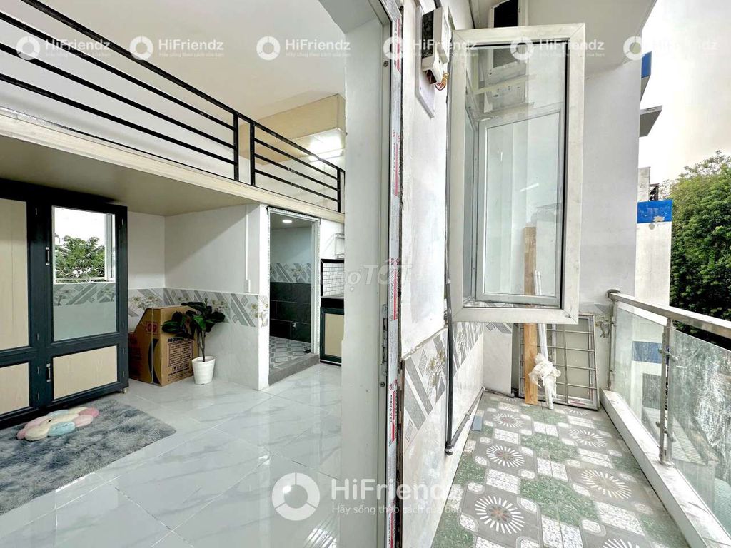 CĂN HỘ GÁC CAO BAN CÔNG ĐỦ NỘI THẤT THANG MÁY SÁT HÒA BÌNH ĐẦM SEN Q11