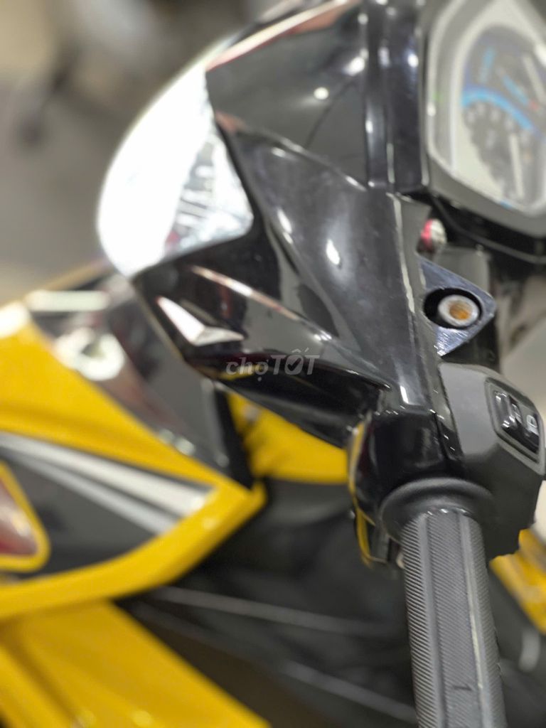 Xe máy Yamaha Exciter 1S94 côn tay. Mua bán Xe máy tại Huyện Trảng Bom Đồng Nai được đăng bởi Của Hàng Xe Máy U Phong hình 1