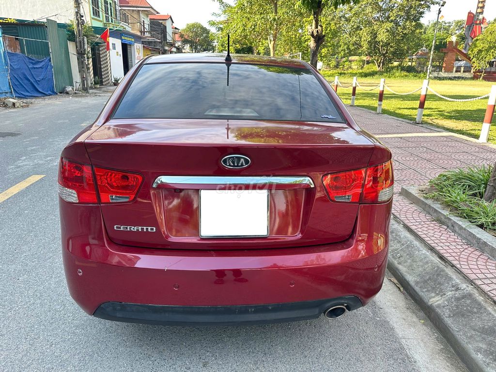 Kia Cerato 1.6AT cuối 2011 bản 10 bóng khí. Chất. Mua bán Ô tô tại Huyện Sóc Sơn Hà Nội được đăng bởi Salon Auto Đào Hằng hình 4