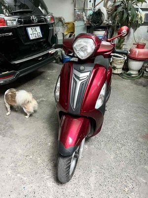 @Để lại Yamaha Grande đỏ đô mới tinh