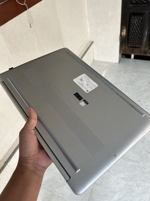 Laptop HP 15s fq1111TU i3 1005G1/4GB/256GB/Win10