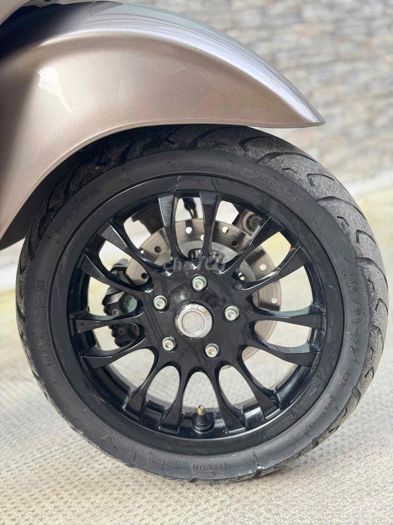 Siêu Phẩm Vespa Cũ máy Zin Màu Hồng TFT. Mua bán Xe máy tại Quận Bình Thạnh Tp Hồ Chí Minh được đăng bởi Lê Hữu Hoài hình 11
