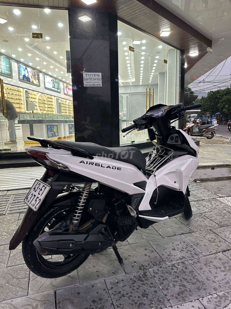 Honda Air Blade 2018 белый