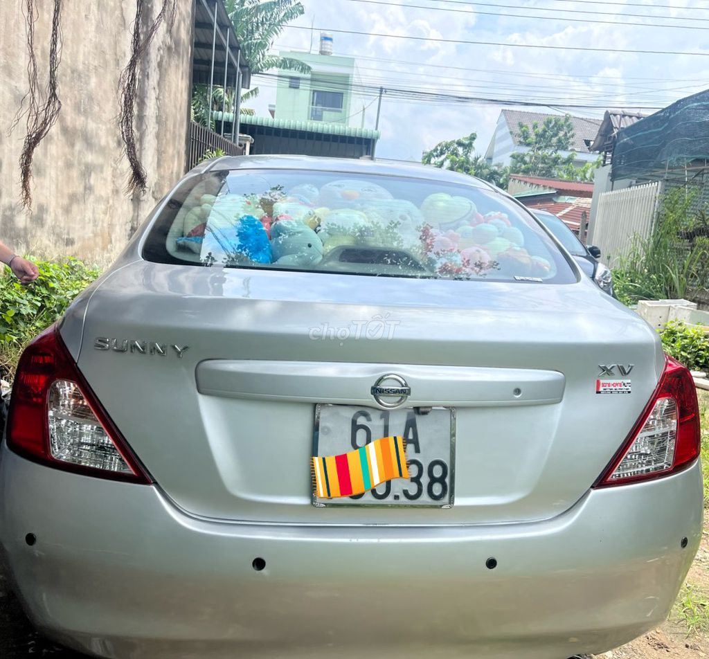 Nissan Sunny 2013  - 100000 km. Mua bán Ô tô tại Thành phố Dĩ An Bình Dương được đăng bởi A Sang hình 4