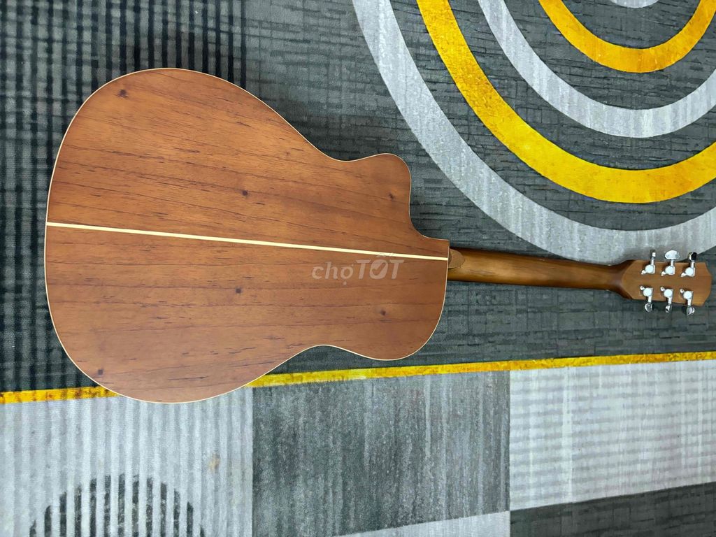 Đàn Guitar Full Gỗ Thịt