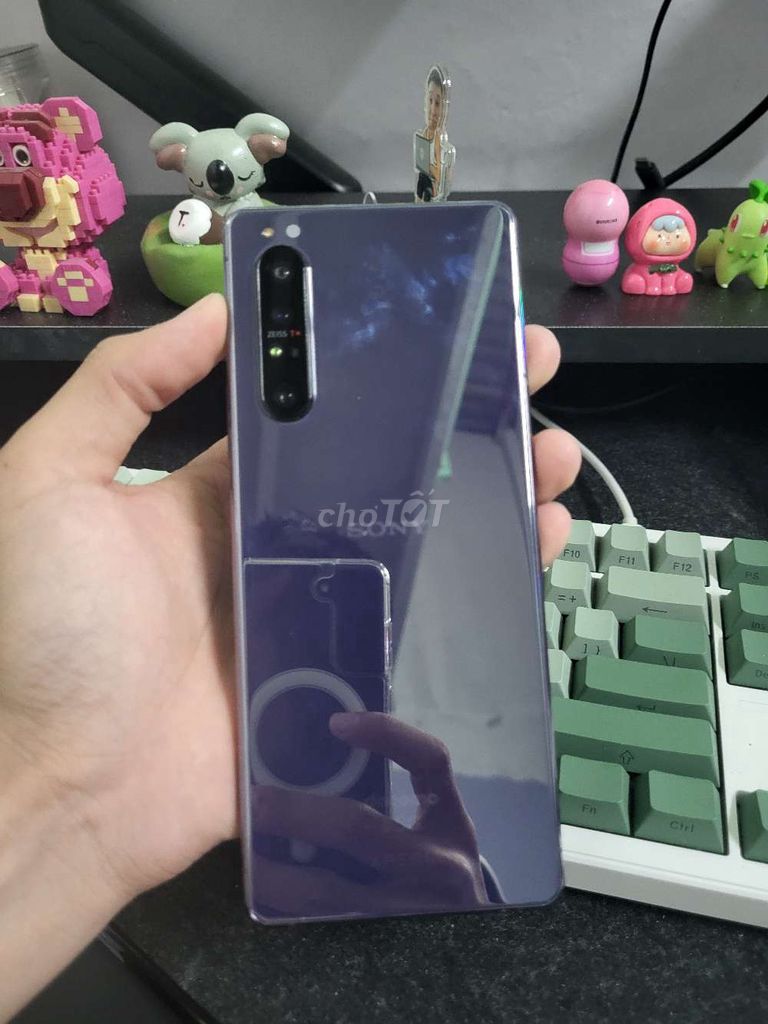Sony Xperia 1 Mark 2 Tím. Mua bán Điện thoại tại Quận 12 Tp Hồ Chí Minh được đăng bởi thanh đinh hình 1
