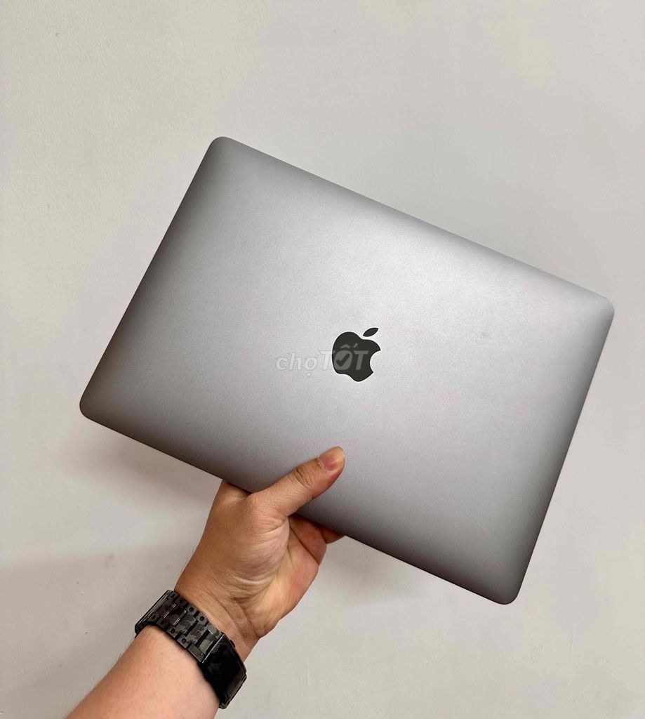 Macbook Pro 13 2020 i5/32Gb/1TB zin keng có BH. Mua bán Laptop tại Quận 3 Tp Hồ Chí Minh được đăng bởi Tiến Đat  hình 1