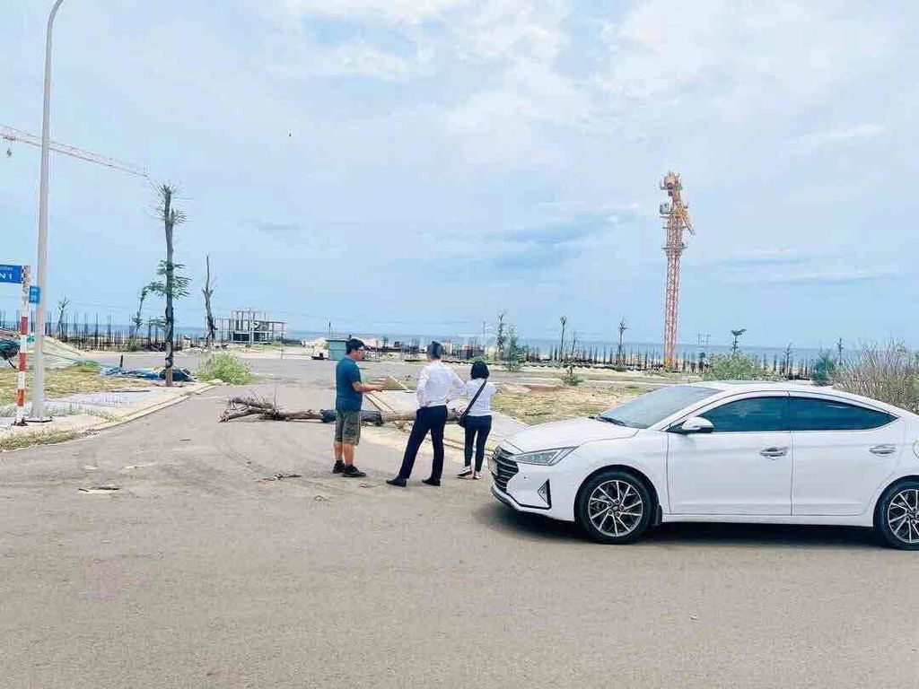 Lk 17-45, 80m2, phân khu 2 nhơn hội new city, trục đường đôi, đã có sổ Lk 17-45, 80m2, phân khu 2 nhơn hội new city, trục đường đôi, đã có sổ