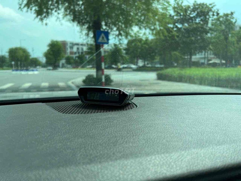 VinFast Lux A2.0 2021 2.0 AT - 35000 km. Mua bán Ô tô tại Quận Thanh Xuân Hà Nội được đăng bởi Cường Auto 266 hình 9