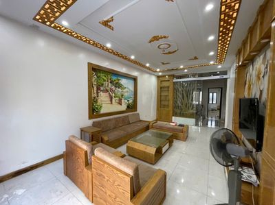 Cho thuê nhà mặt phố Văn Cao, DT: 85m2, 4 ngủ khép kín.. Cho thuê nhà ở tại Quận Hải An Hải Phòng được đăng bởi Nguyễn Văn Tú