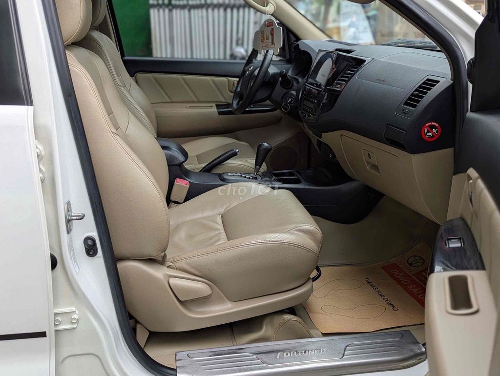 Toyota Fortuner 2016 số tự động màu trắng máy xăng. Mua bán Ô tô tại Huyện Cần Giờ Tp Hồ Chí Minh được đăng bởi Đại lý chính hãng xe qua sử dụng Toyota Sài Gòn hình 5