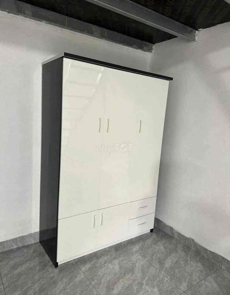 Tủ quần áo Nhựa Đài Loan 1m25 Trắng, Đen 3 cánh. Mua bán Tủ, kệ gia đình tại Quận Bình Thạnh Tp Hồ Chí Minh được đăng bởi Hong Le hình 1