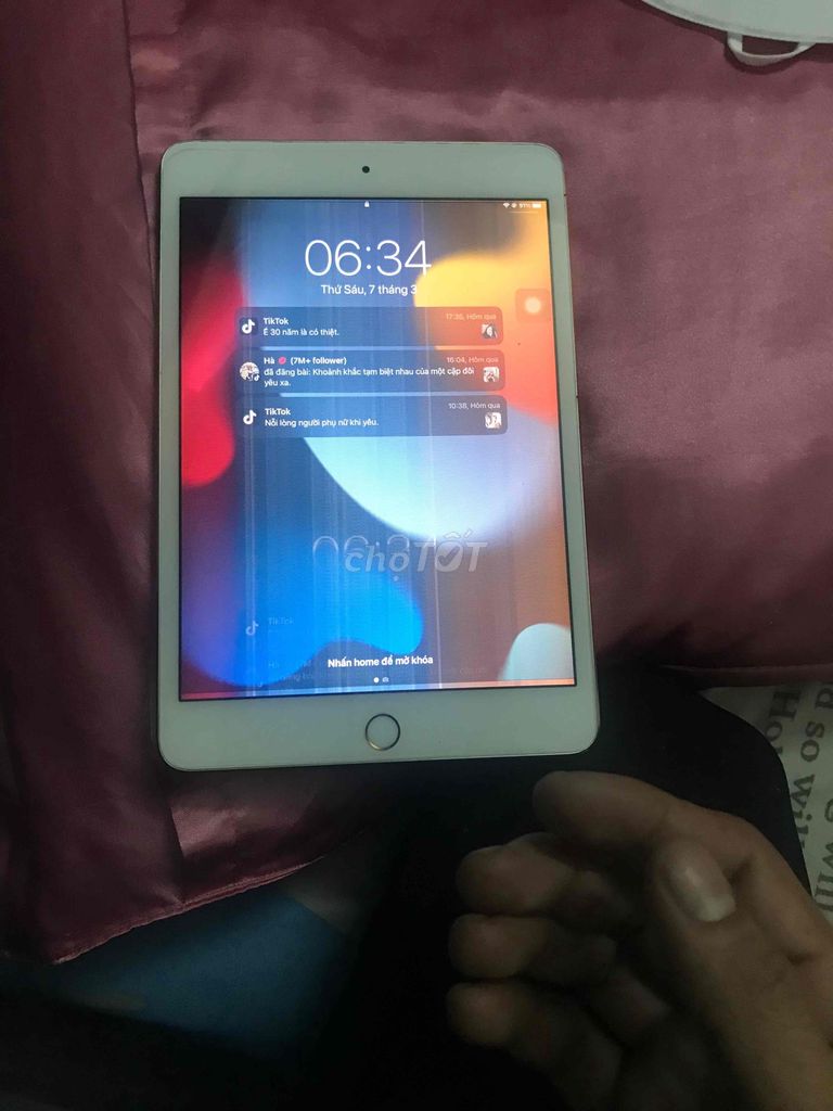 cần bán ipad mini 4 16gb bản wifi. Mua bán Máy tính bảng tại Thành phố Thủ Đức Tp Hồ Chí Minh được đăng bởi Đại Vũ hình 1