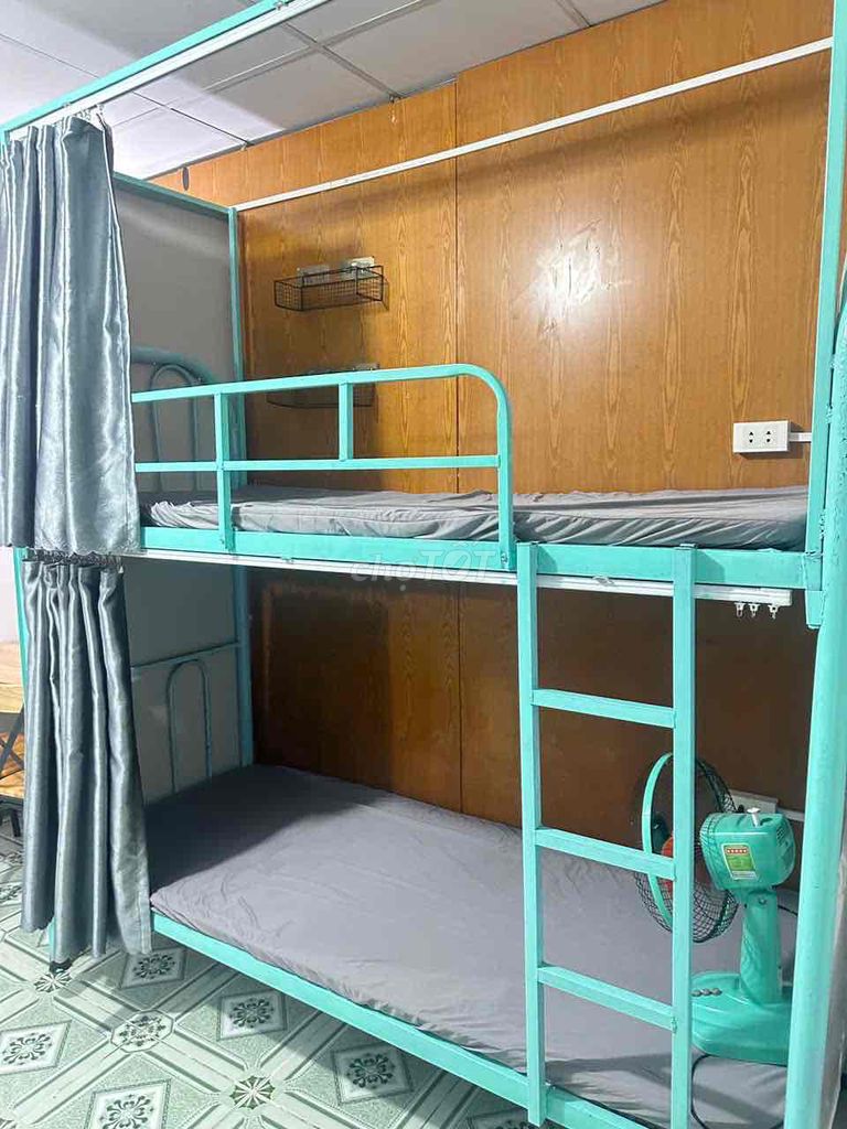 CHO NỮ SV THUÊ PHÒNG Ở GHÉP (KTX)
